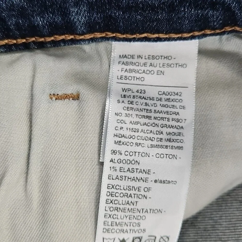 NEW Levi's Signature Series Jeans Men's‎ 42x30 Medium Wash Stretch Denim Relaxed